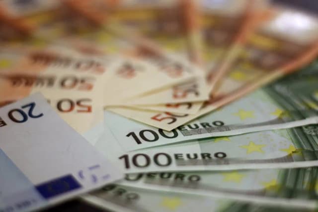 Jaka waluta we Francji? Dowiedz się, co musisz wiedzieć o euro Jaka waluta we Francji? Dowiedz się, co musisz wiedzieć o euro