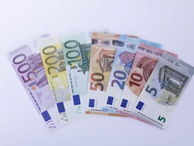Jaka waluta obowiązuje w Austrii? Poznaj euro i jego historię Jaka waluta obowiązuje w Austrii? Poznaj euro i jego historię