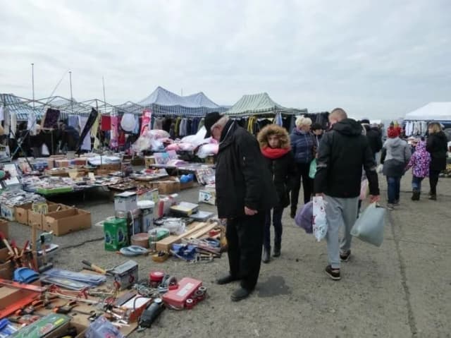 Giełda Pruszcz Gdański – kiedy czynna i co warto wiedzieć? Giełda Pruszcz Gdański – kiedy czynna i co warto wiedzieć?