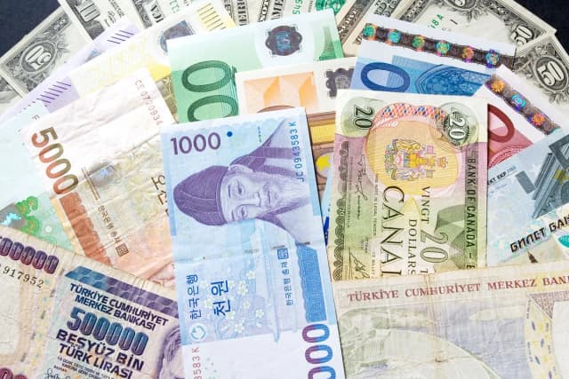 Czy warto inwestować w euro? Odkryj ryzyka i korzyści tej decyzji Czy warto inwestować w euro? Odkryj ryzyka i korzyści tej decyzji