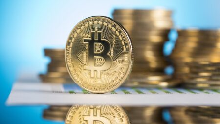Dlaczego warto inwestować w Bitcoin?